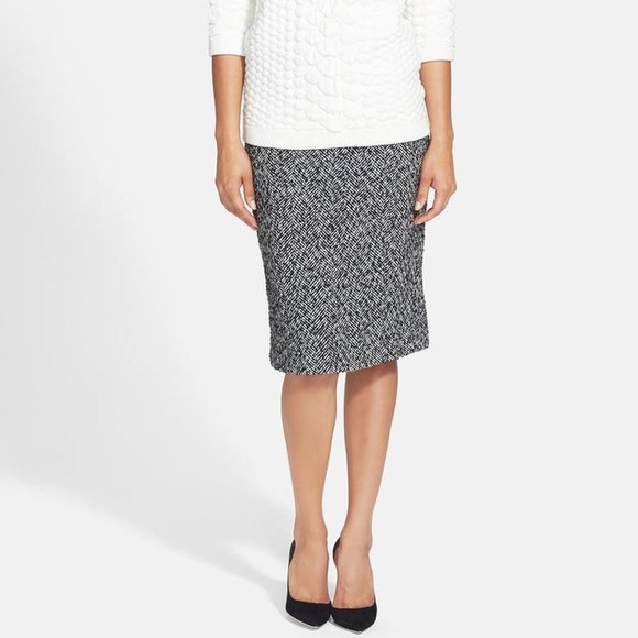 Pink Tartan Black and White Herringbone Wool Full Lined Pencil Skirt 10 Like New - Picture 1 of 16